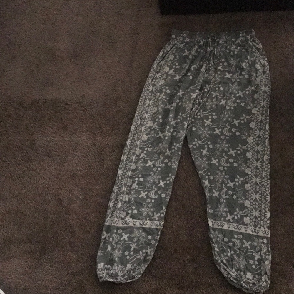 Flowy pants